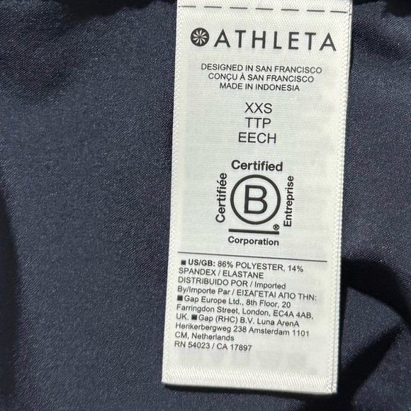 Athleta WAYFIND HIGH RISE 5" SHORT - Picture 10 of 11